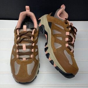 Skechers Women's Selmen West Highland Hiking Shoe Brown/Tan Size 9